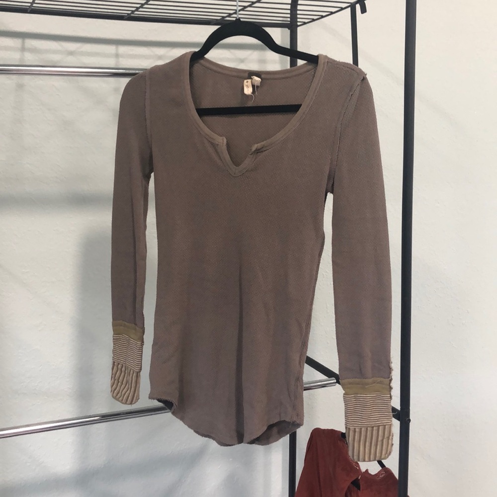 Cute long sleeve top